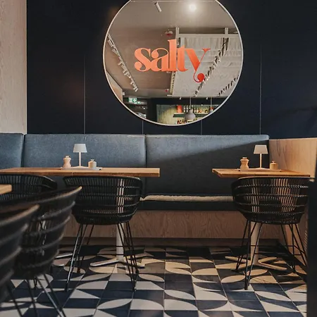 Silt & 4* לנגאוג